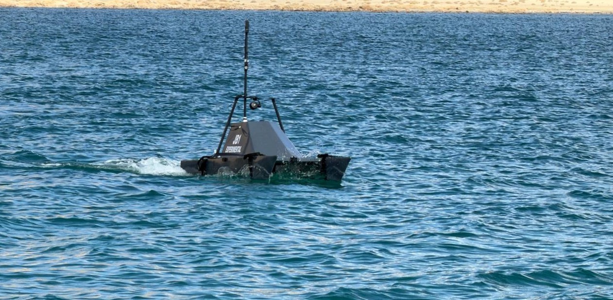 Johnnette JB-1 operating on the water